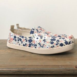 Flower Toms 🌸